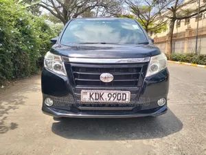 Toyota Noah 2015 Black