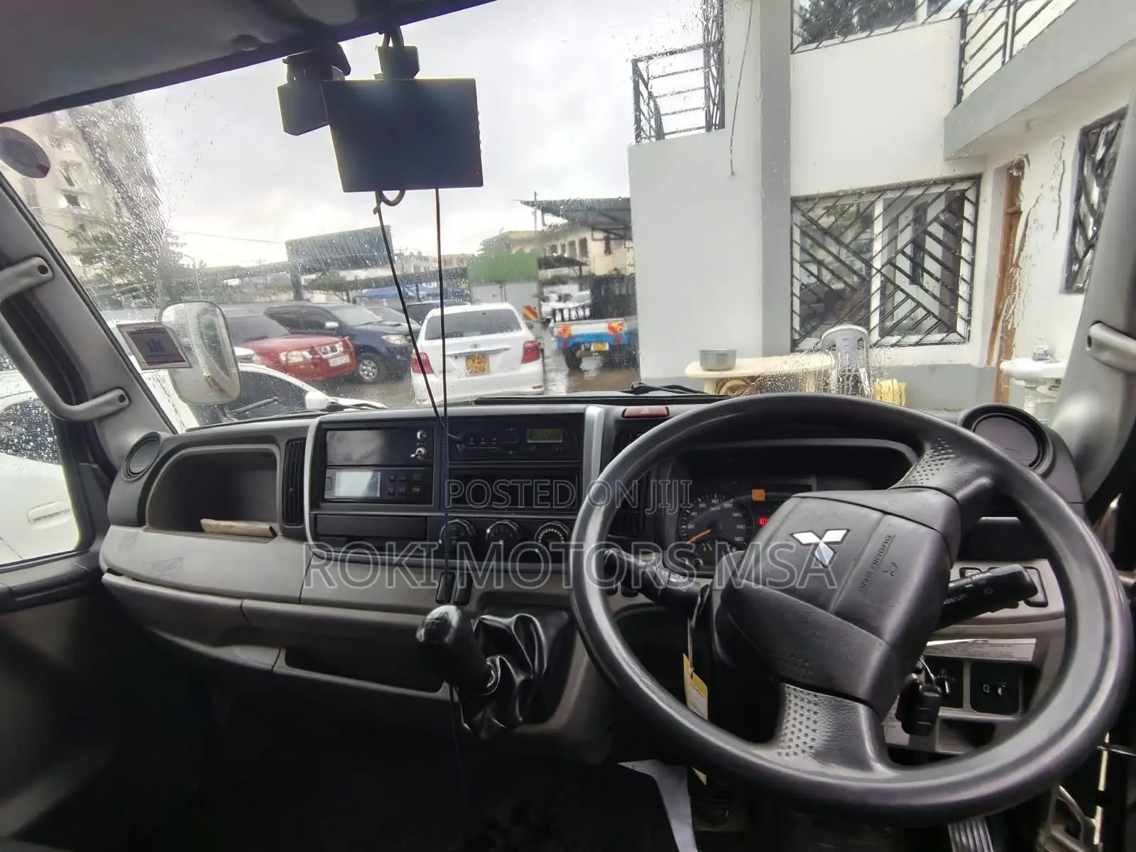 Mitsubishi Canter