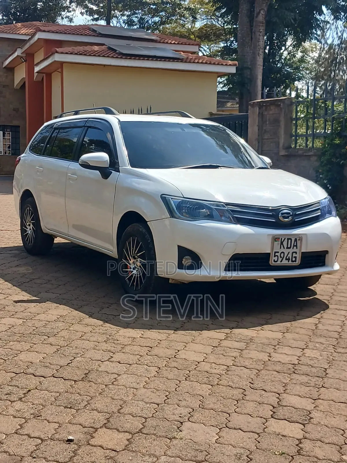 Toyota Corolla Fielder 2013 White