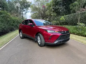 Toyota Harrier 2.0 2020 Red