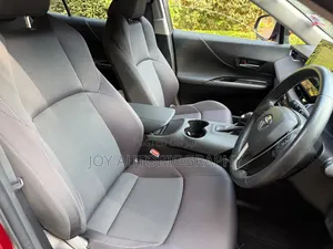 Toyota Harrier 2.0 2020 Red
