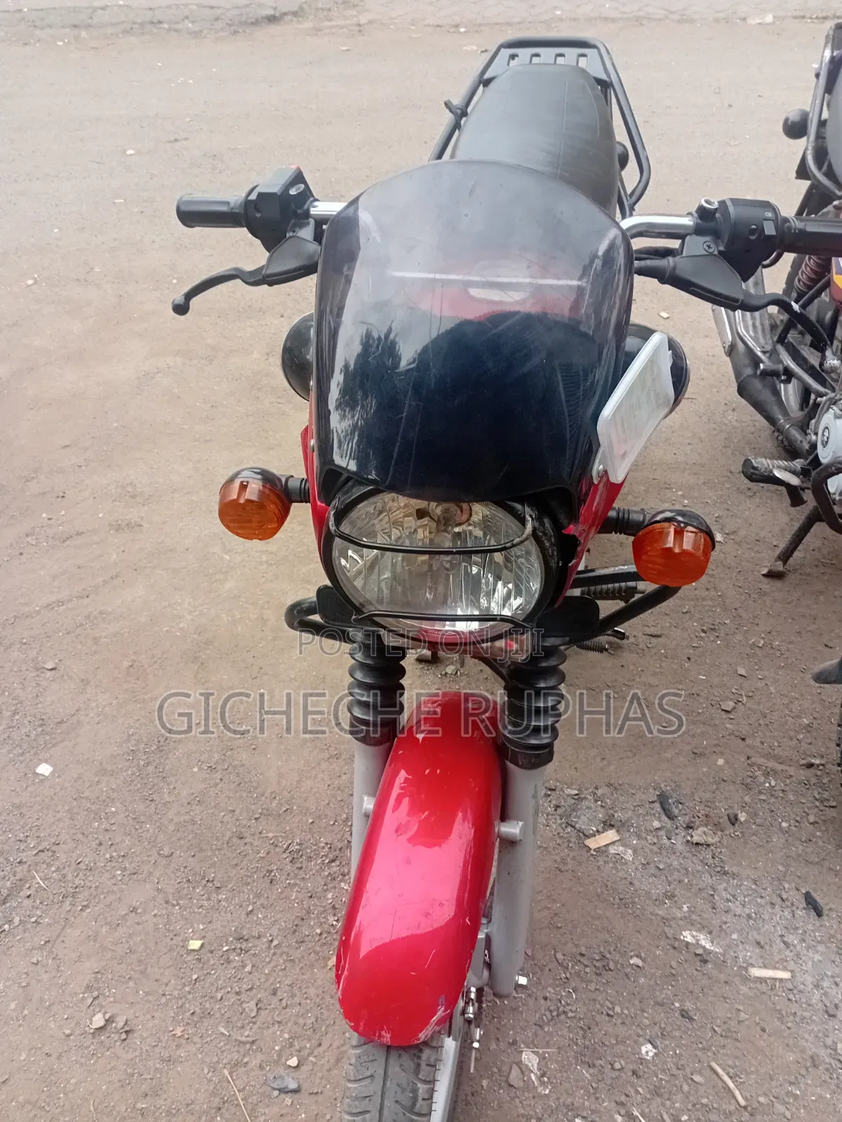 Bajaj Boxer 125 2026 Red