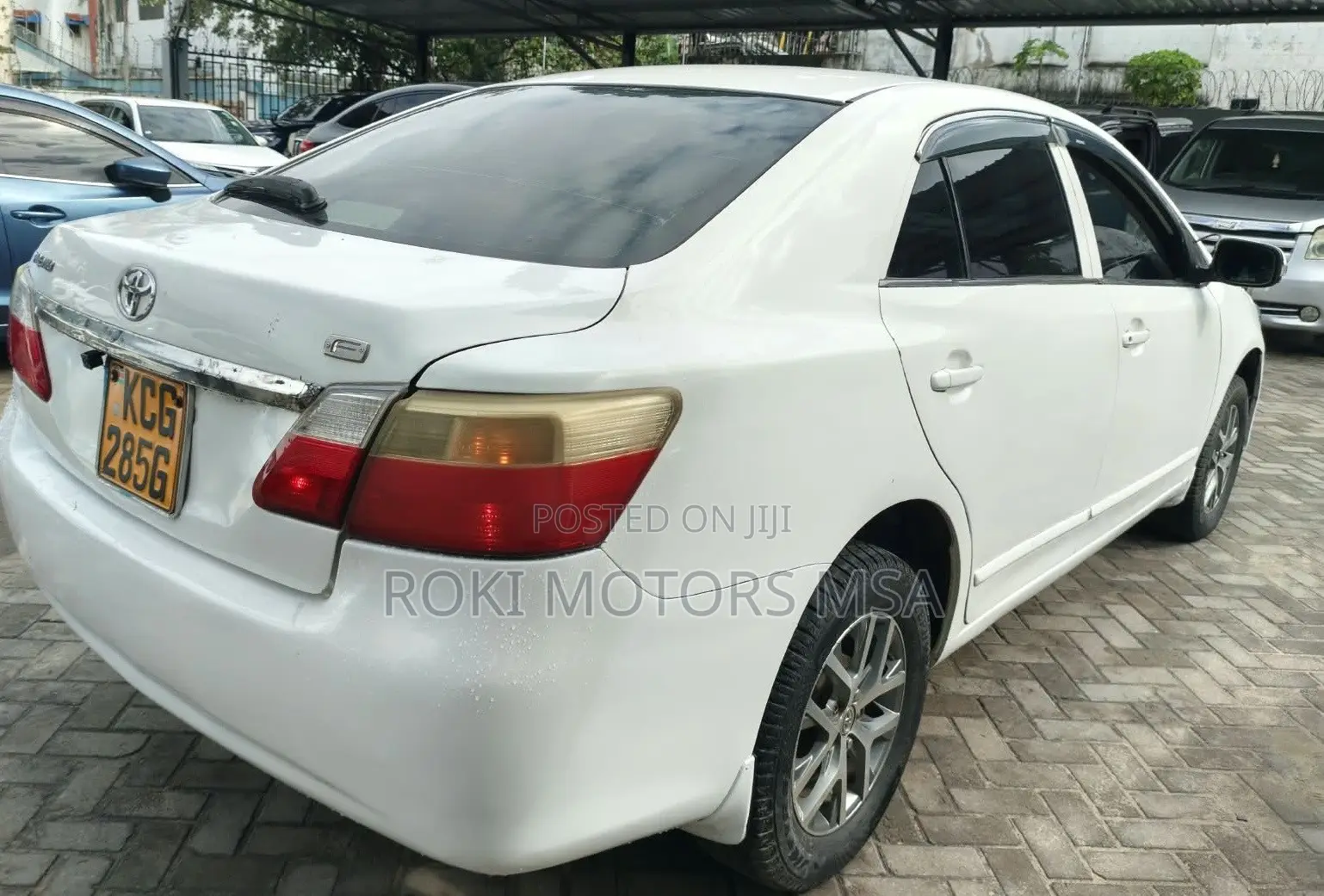 Toyota Premio 2009 White