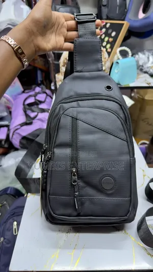Black Strong Unisex Chest Bags at 600