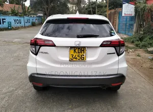 Honda Vezel 2015 White