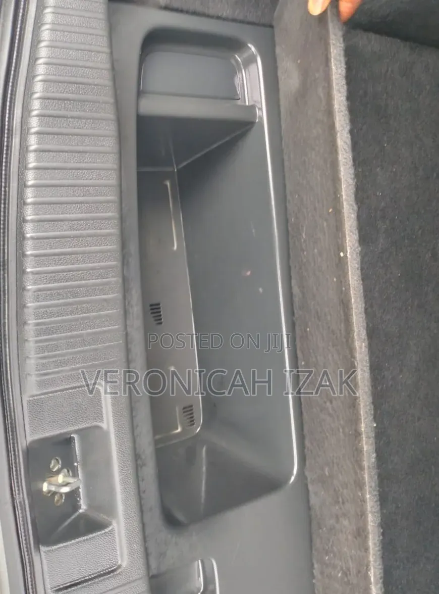 Honda Vezel 2015 White