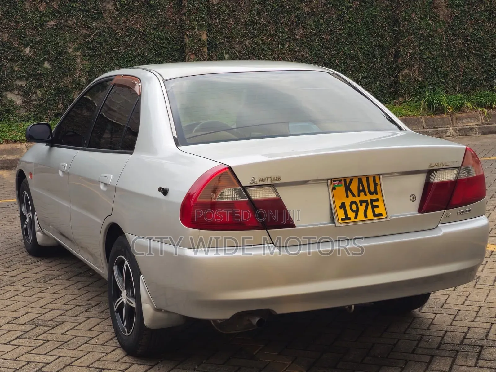 Mitsubishi Lancer 2005 Silver