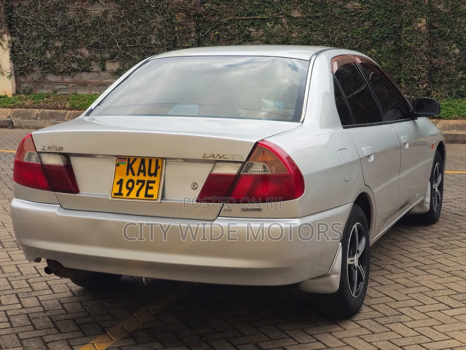Mitsubishi Lancer 2005 Silver