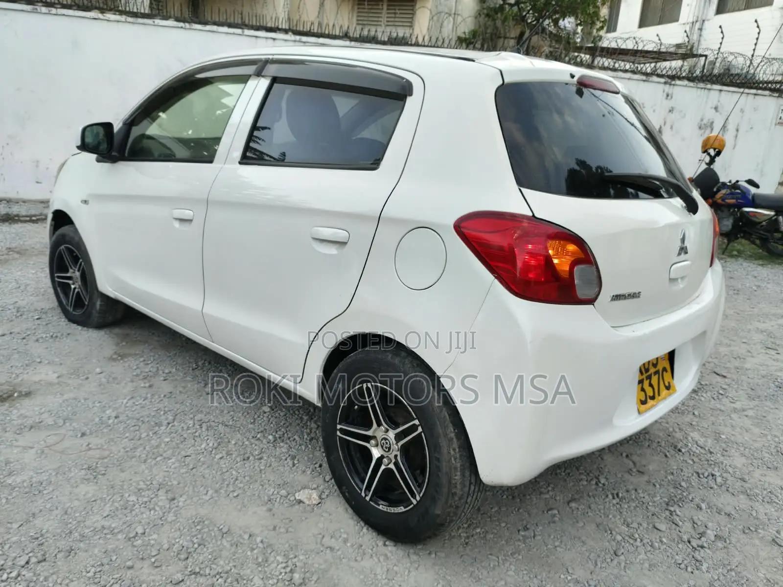 Mitsubishi Mirage 2015 White