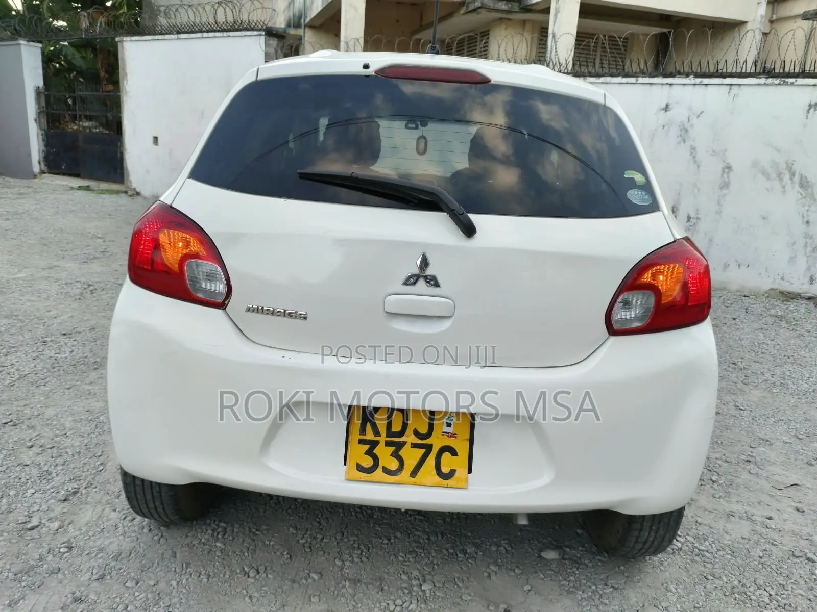 Mitsubishi Mirage 2015 White