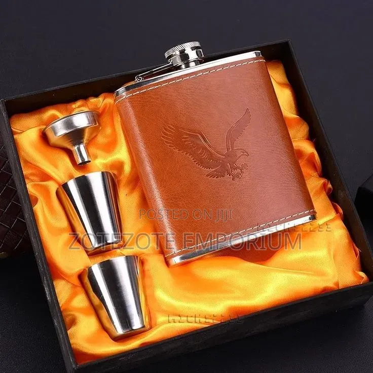 Luxury Hip Whiskey Flask