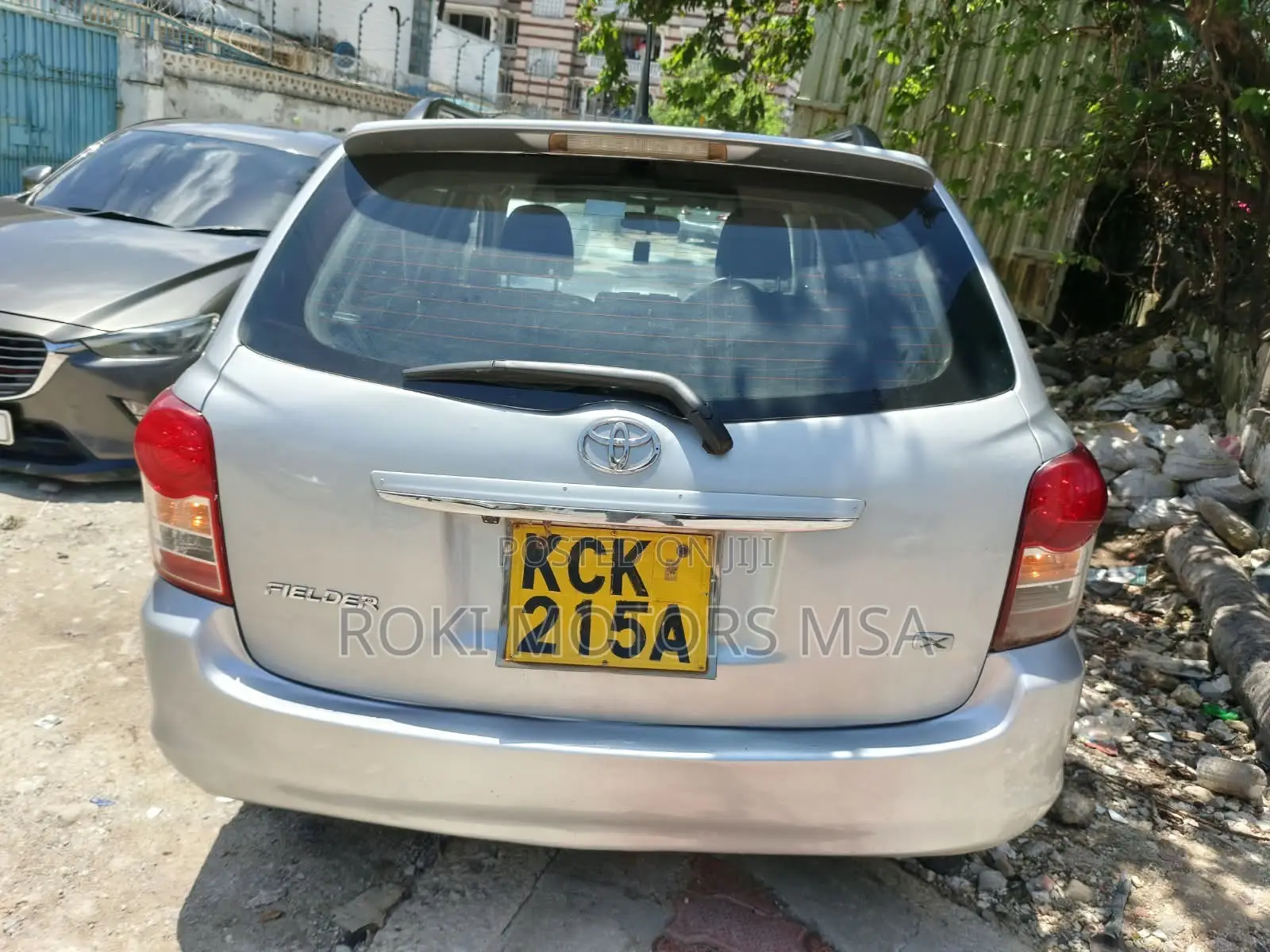 Toyota Corolla Fielder 2010 Silver