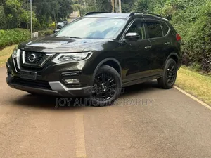 Nissan X-Trail 2019 Green