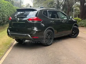 Nissan X-Trail 2019 Green