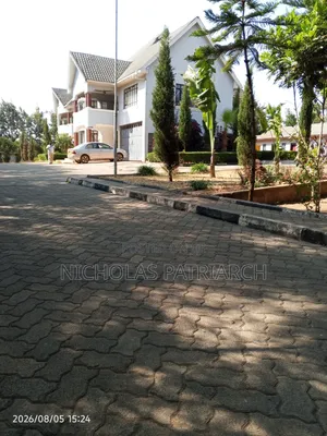 5bdrm Maisonette in Kajavani, Mua Hills for sale
