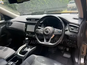 Nissan X-Trail 2019 Green