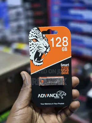 128GB Advance Quality Flash Disks With High Speeds
