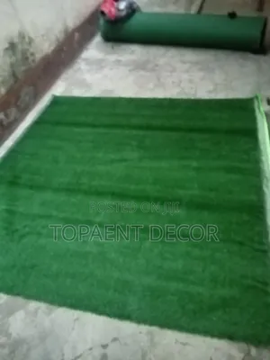 Beautiful Lawns, Elegant Balconies Green Artificial Grass Carpet