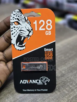 High-Performance Advance 128GB Quality Flash Disks- Silver
