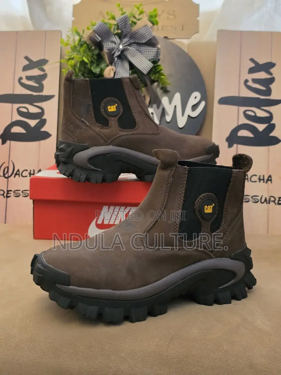 Cat High Cut Boot