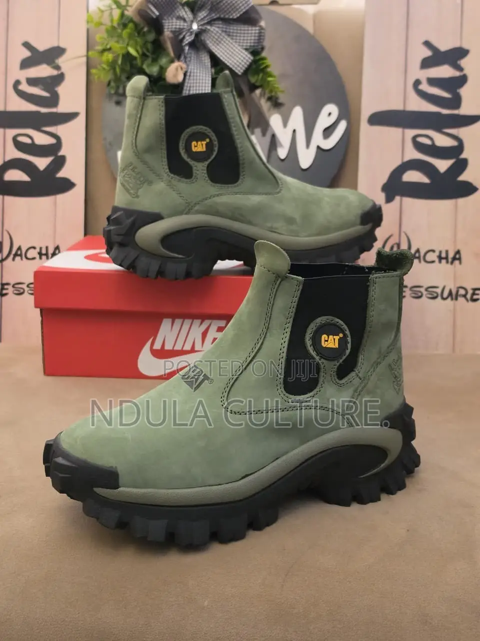 Cat High Cut Boot