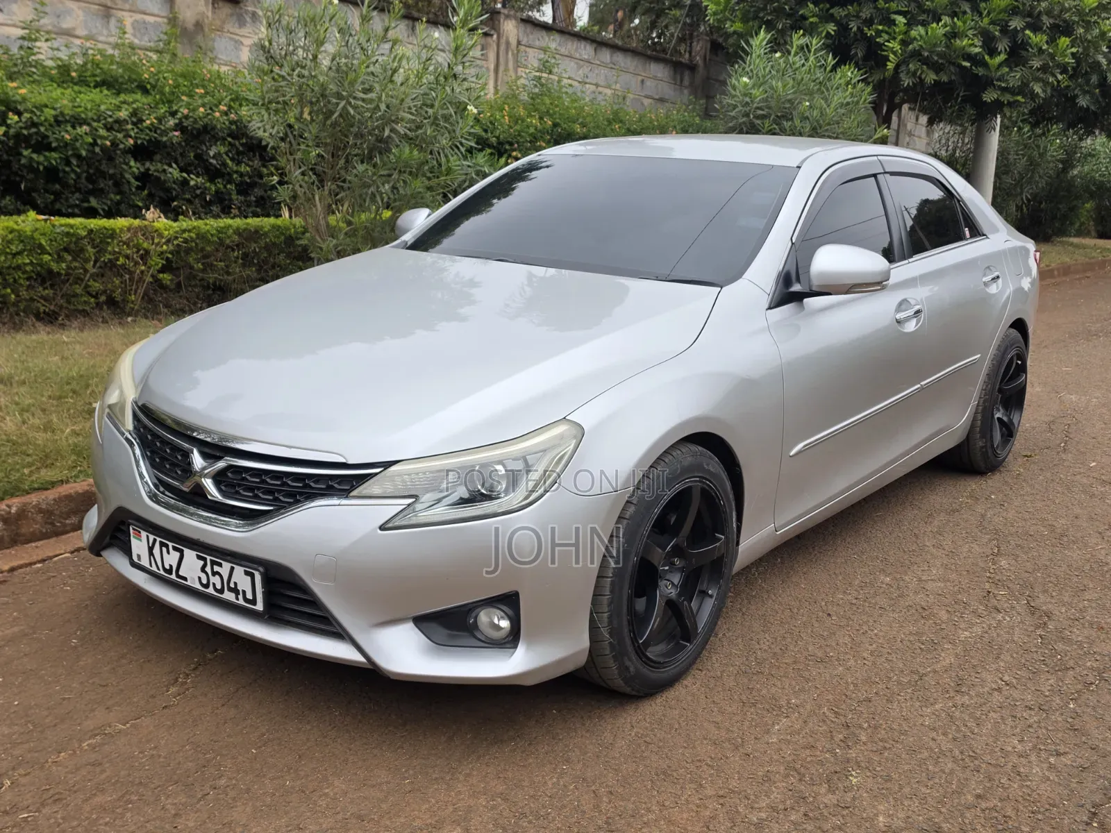 Toyota Mark X 2.5 RWD 2012 Silver
