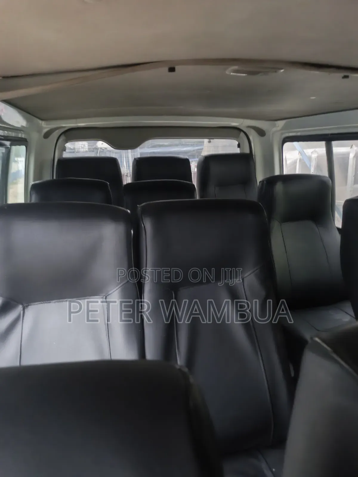 Toyota HiAce 2013 White