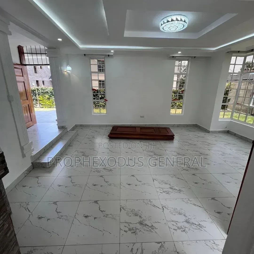 4bdrm Maisonette in Rimpa for sale