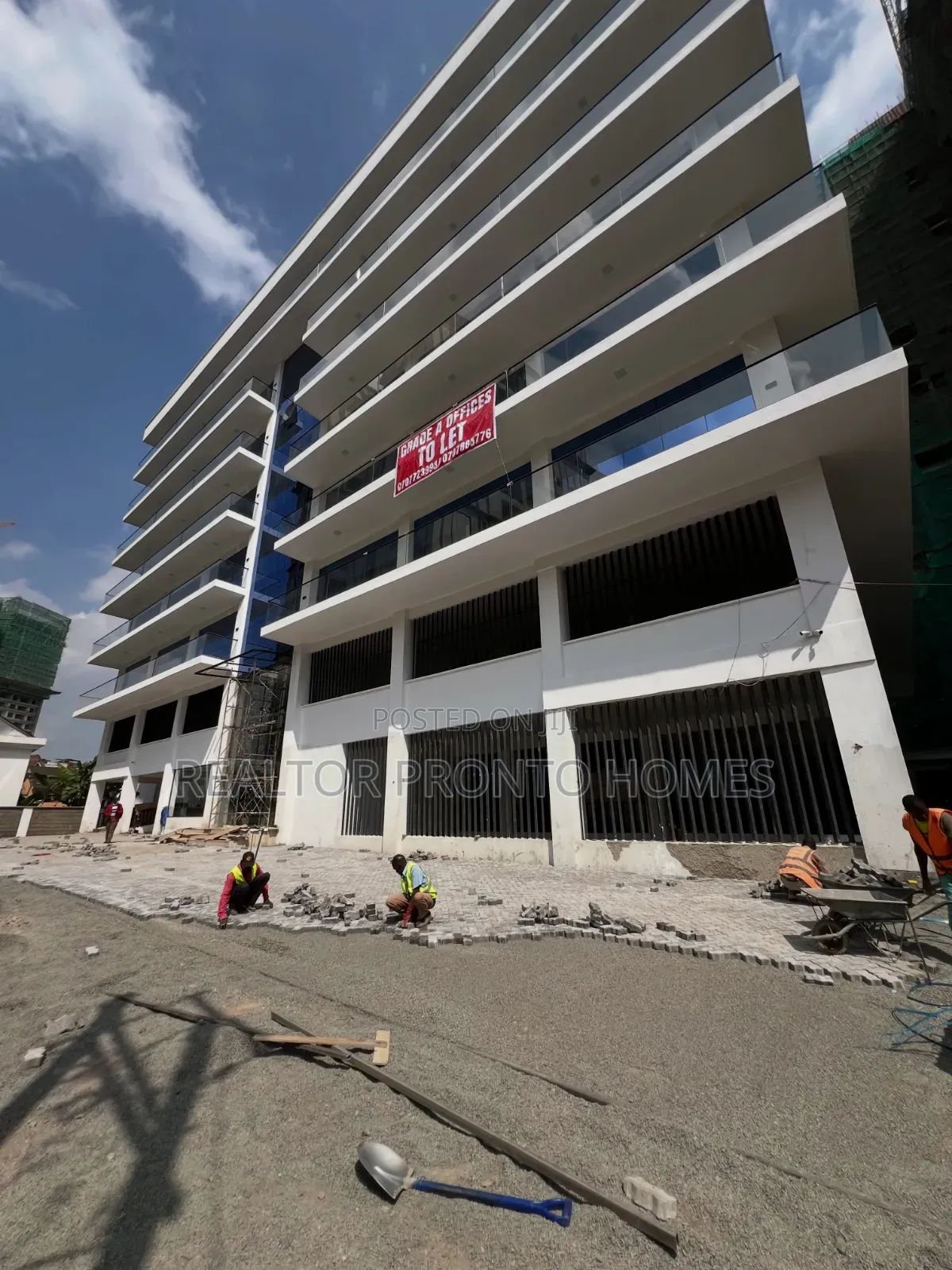 Premium Grade a Office Space |
(From 3,000 to 50,000 Square Feet)