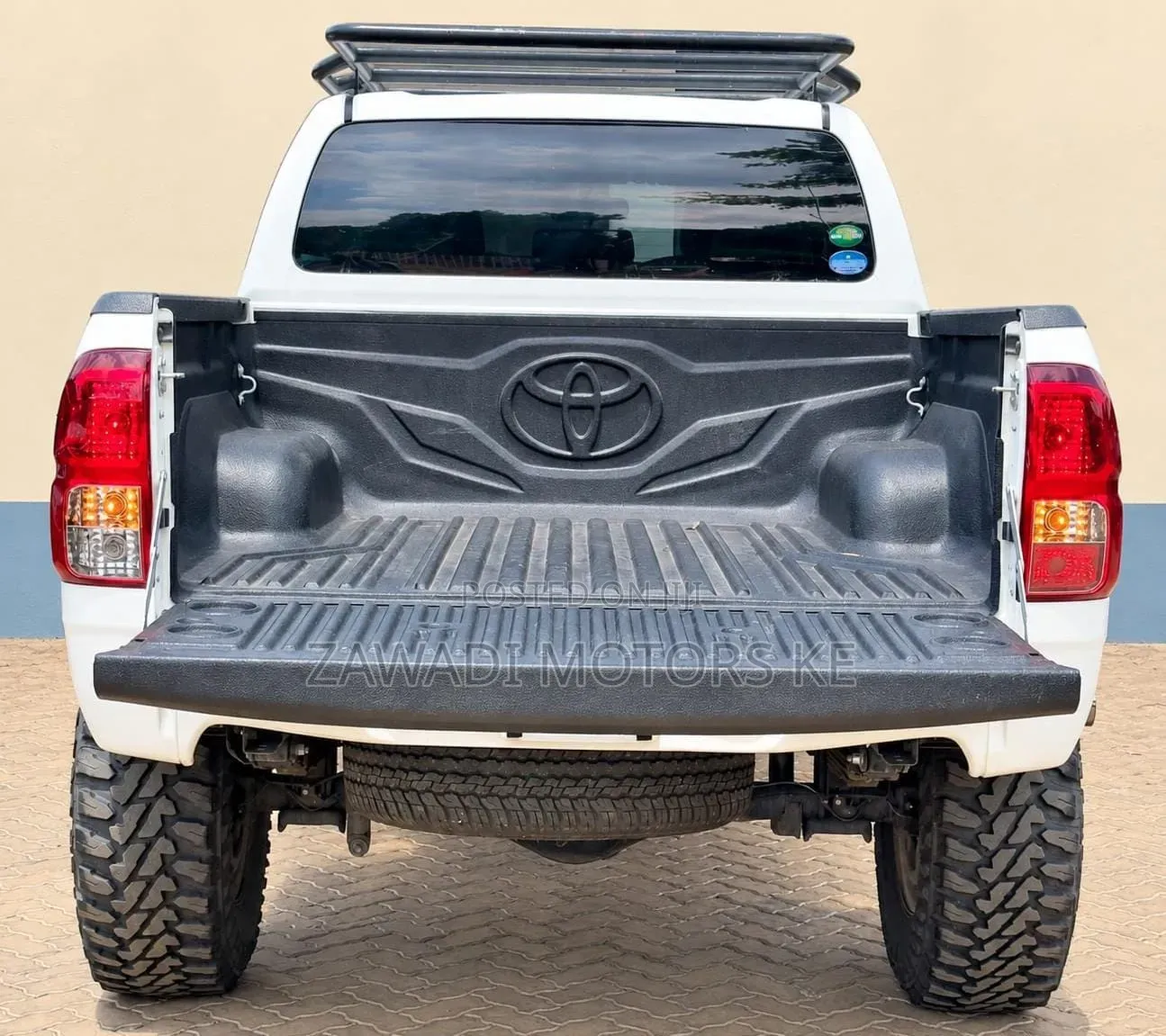 Toyota Hilux Revo Double Cab Deisel 2.4 AWD 2019 White