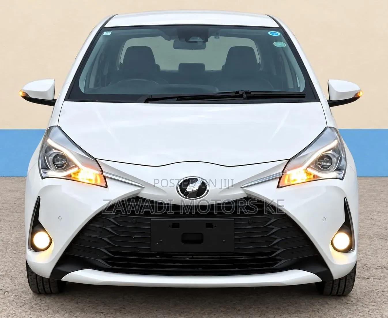 Toyota Vitz 1.3 FWD 5dr 2019 White