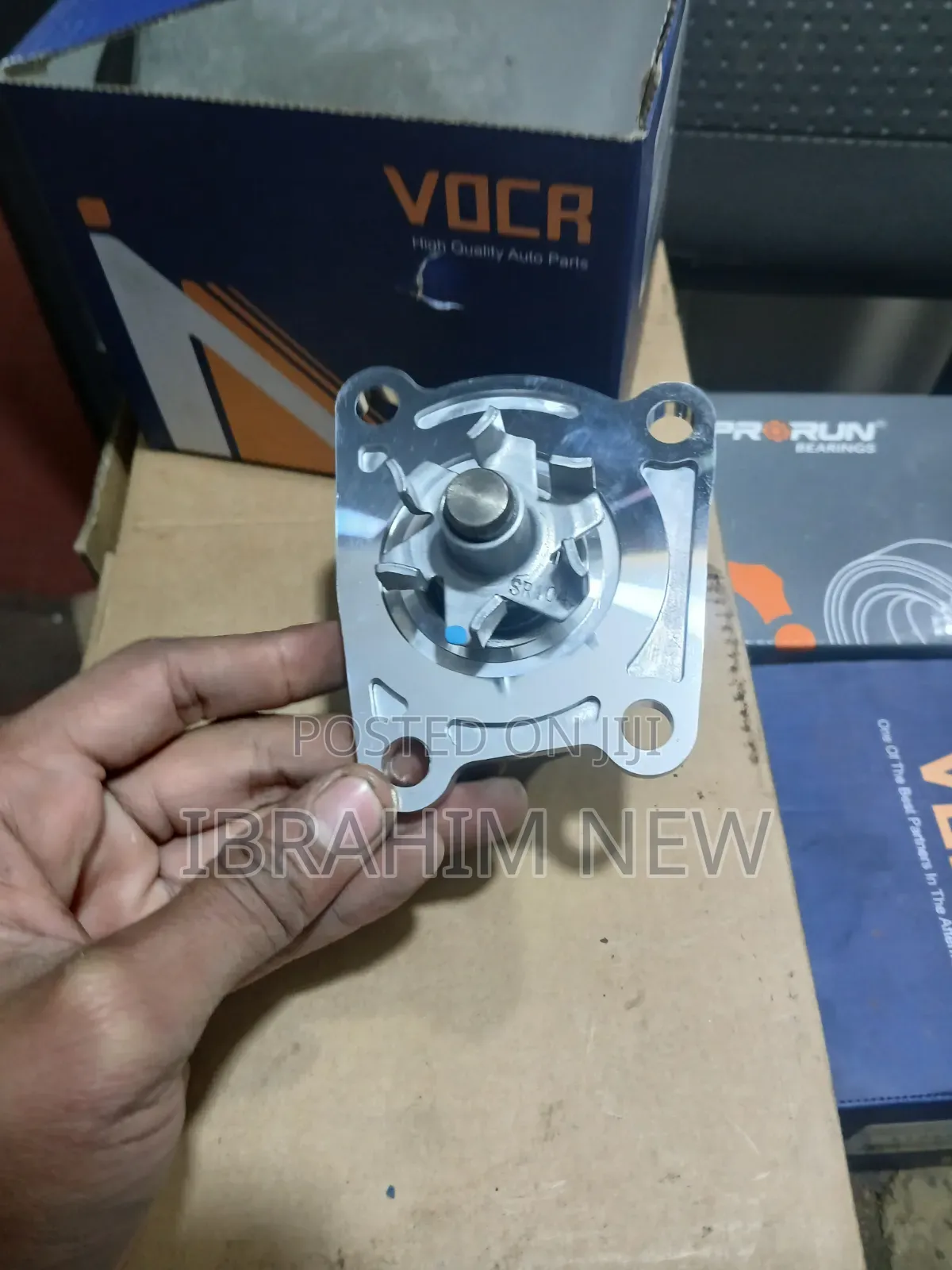 Daihatsu Mira Waterpump Kf