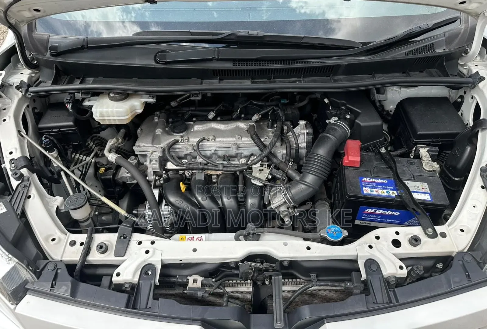 Toyota Voxy X 2WD 8-Seater 2019 White