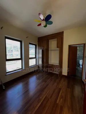 4bdrm Townhouse/Terrace in Kileleshwa for sale