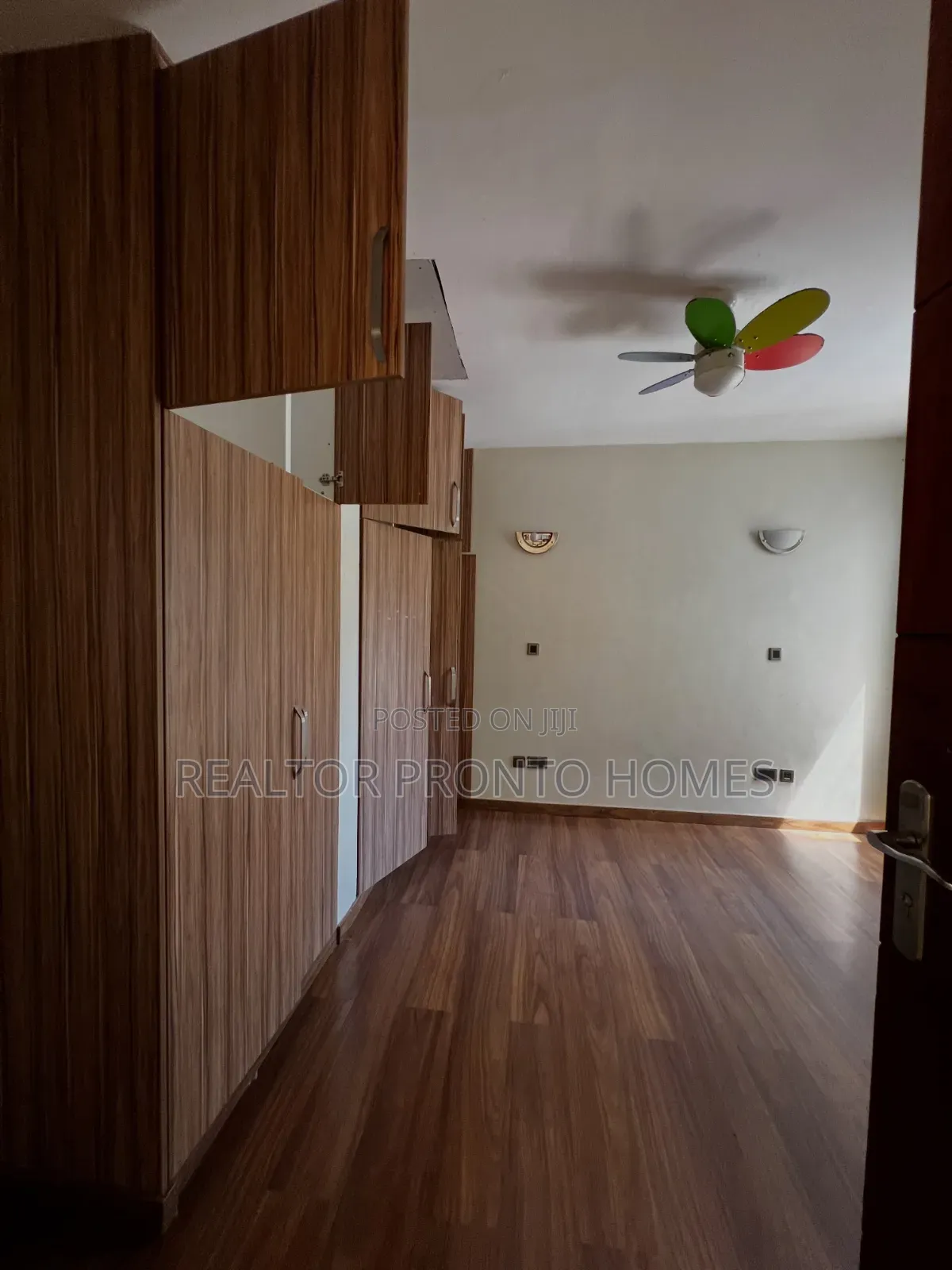 4bdrm Townhouse/Terrace in Kileleshwa for sale