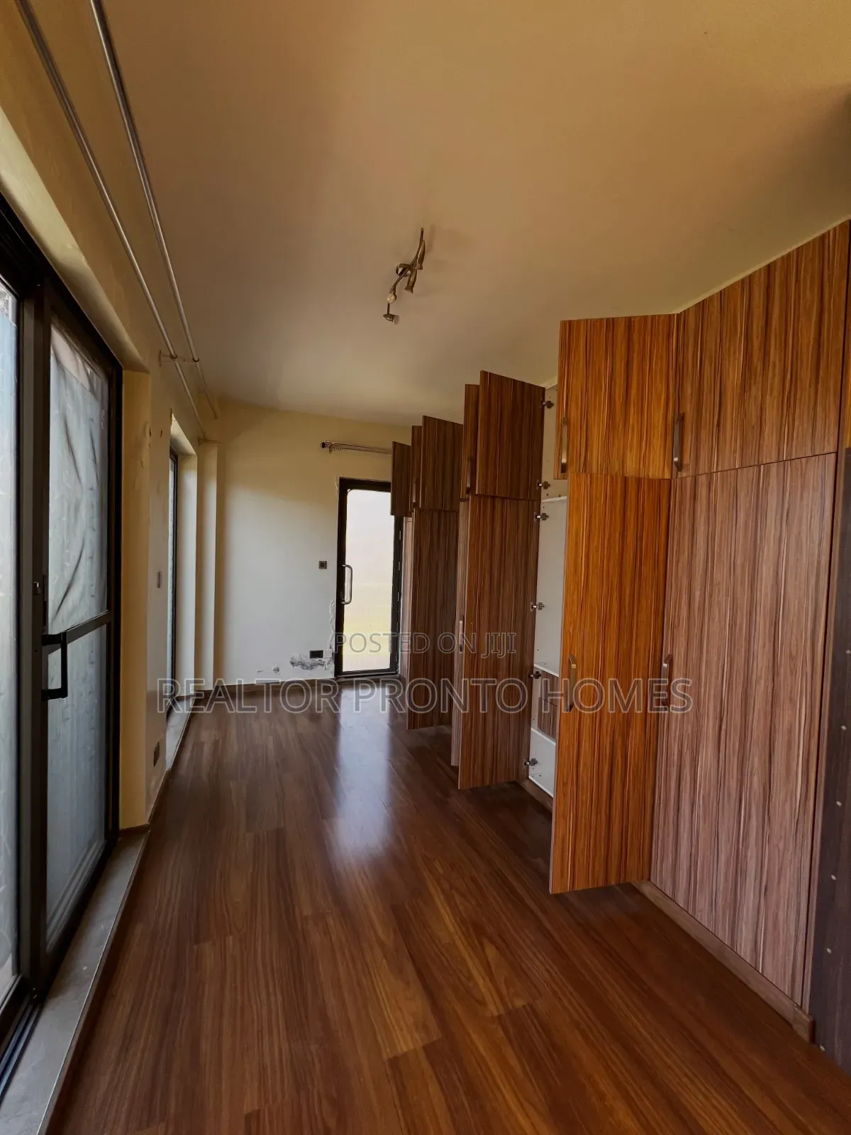 4bdrm Townhouse/Terrace in Kileleshwa for sale