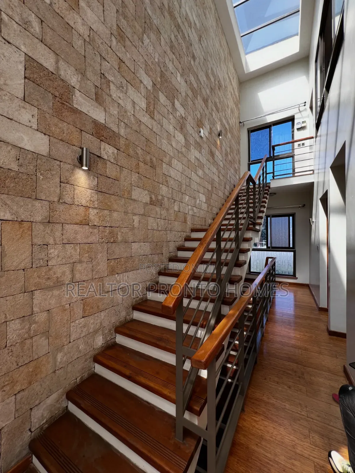 4bdrm Townhouse/Terrace in Kileleshwa for sale