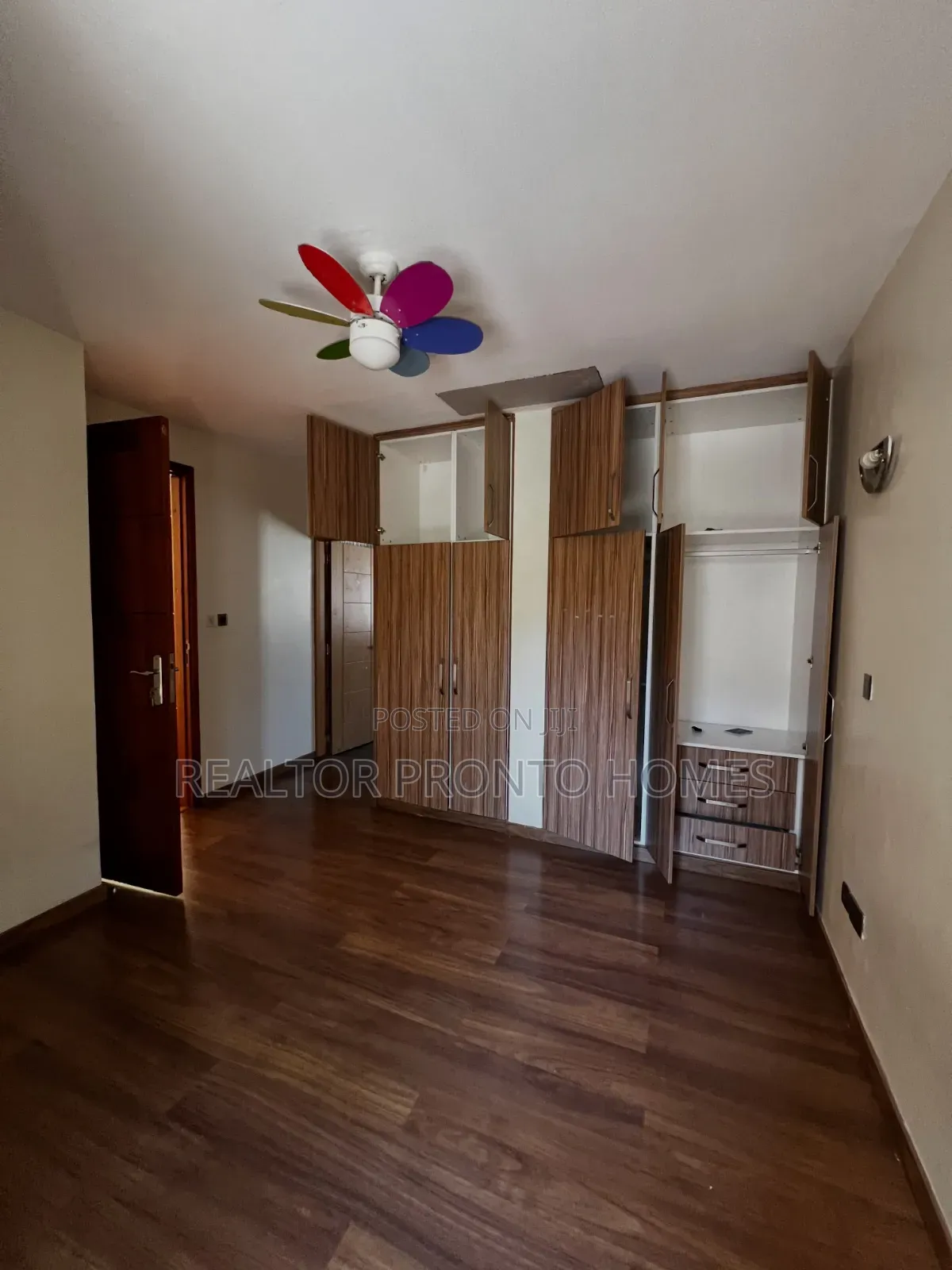 4bdrm Townhouse/Terrace in Kileleshwa for sale