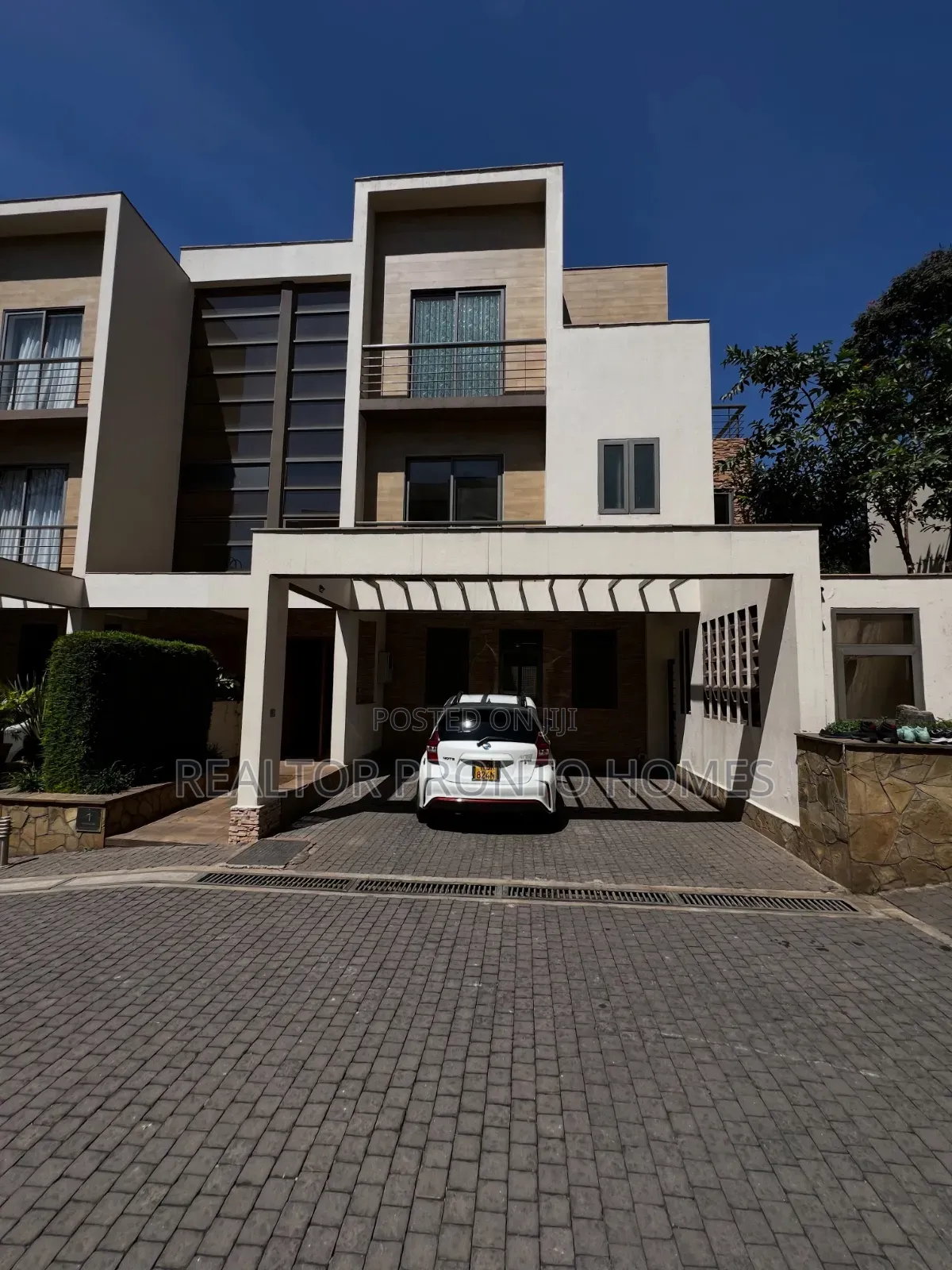 4bdrm Townhouse/Terrace in Kileleshwa for sale