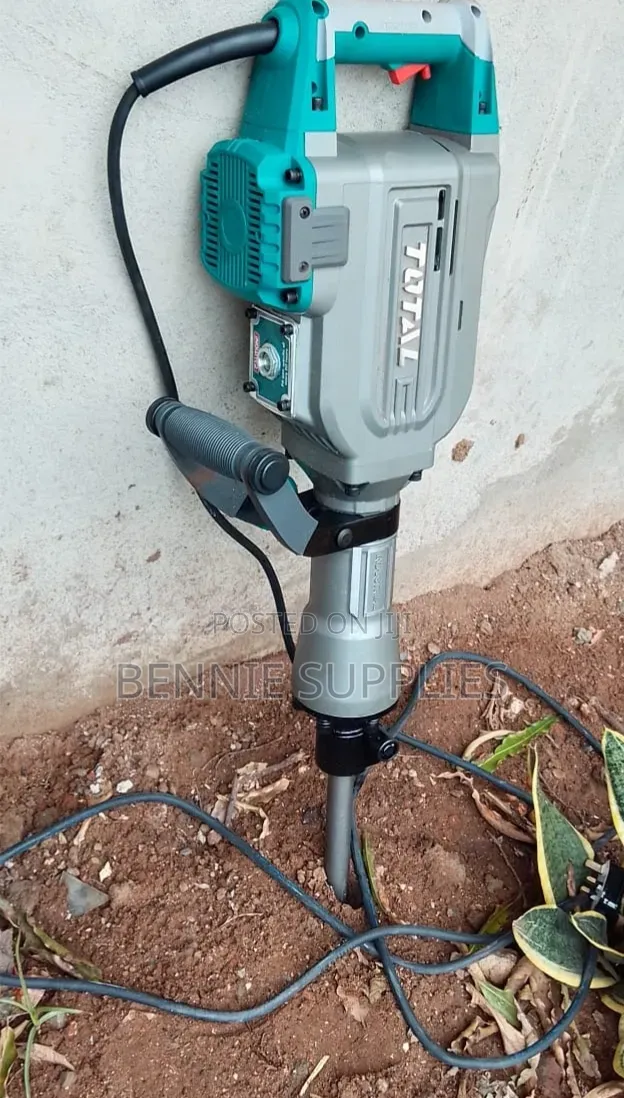 Commercial T(1700) Total Demolition Hammer Breaker