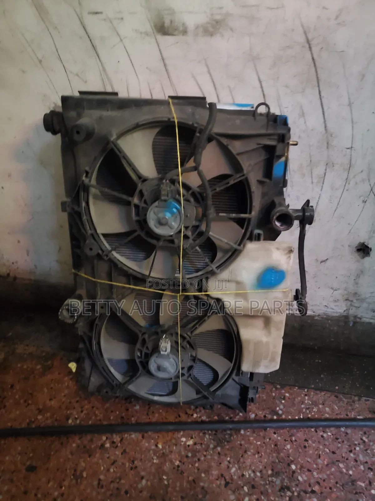 Toyota Noah 3zr Radiator Complete