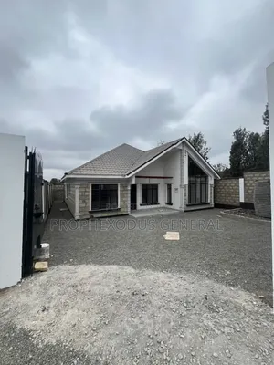 4bdrm Bungalow in Matasia for sale