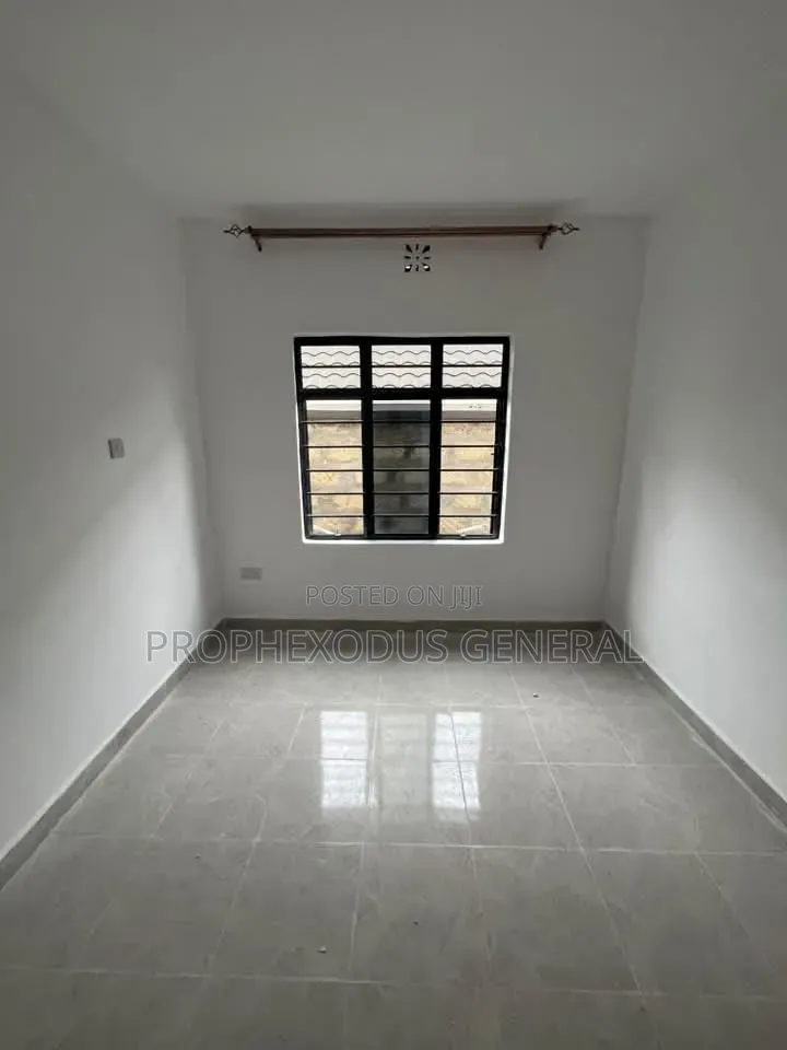 4bdrm Bungalow in Matasia for sale