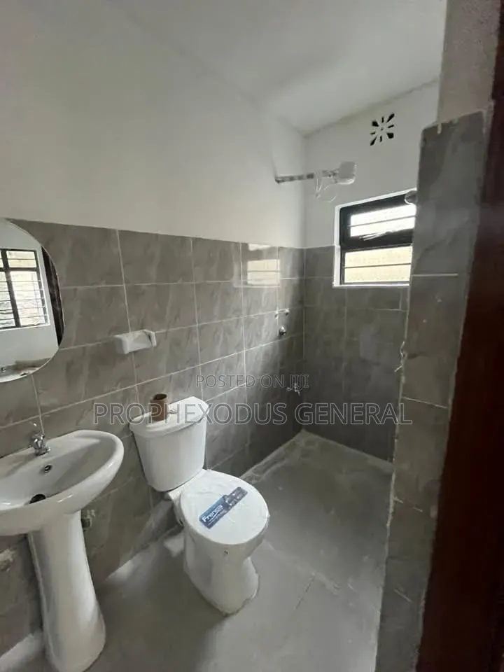 4bdrm Bungalow in Matasia for sale