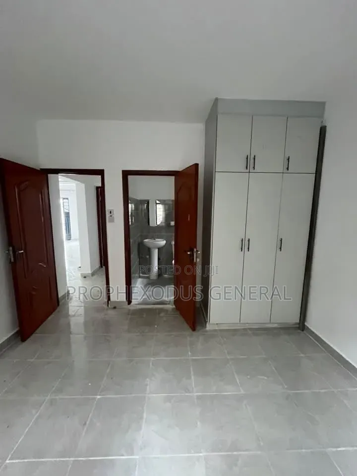 4bdrm Bungalow in Matasia for sale