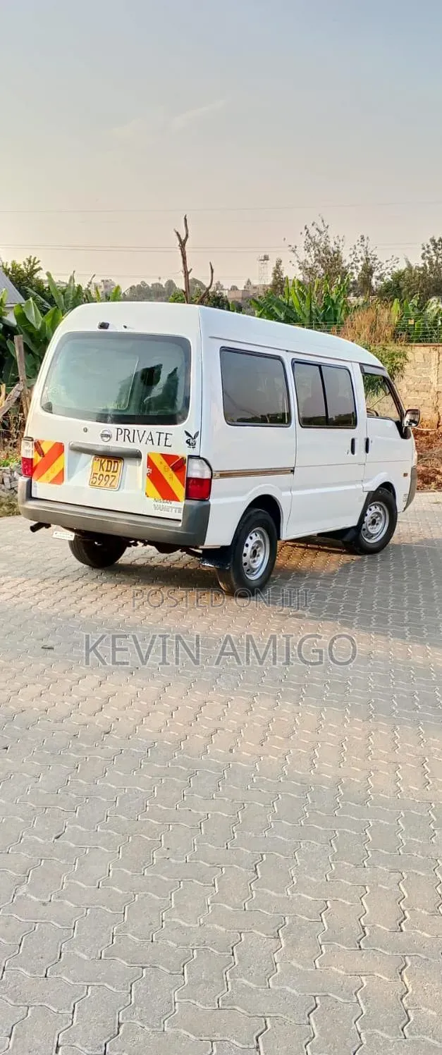 Nissan Vanette 2014 White