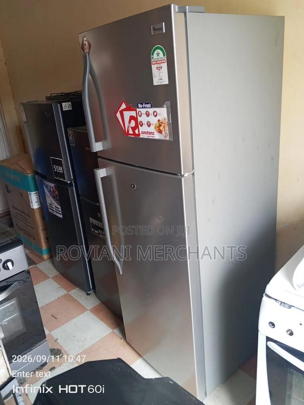 Ramtons Fridge 325 Litres RF/333 No Frost