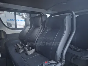 Toyota HiAce 2014 White