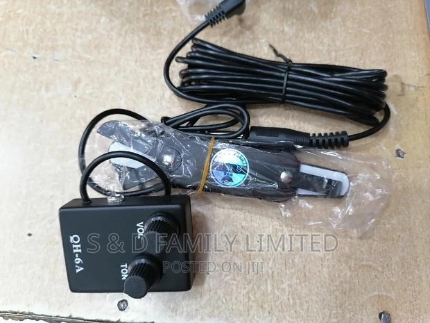 Guitar Pick Up - thumbnail 2