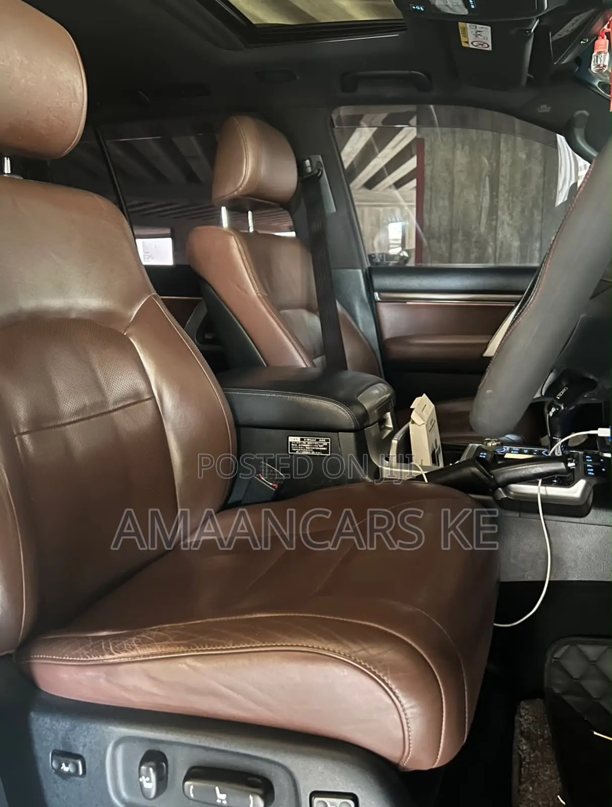 Toyota Land Cruiser 4.6 V8 ZX 2018 White